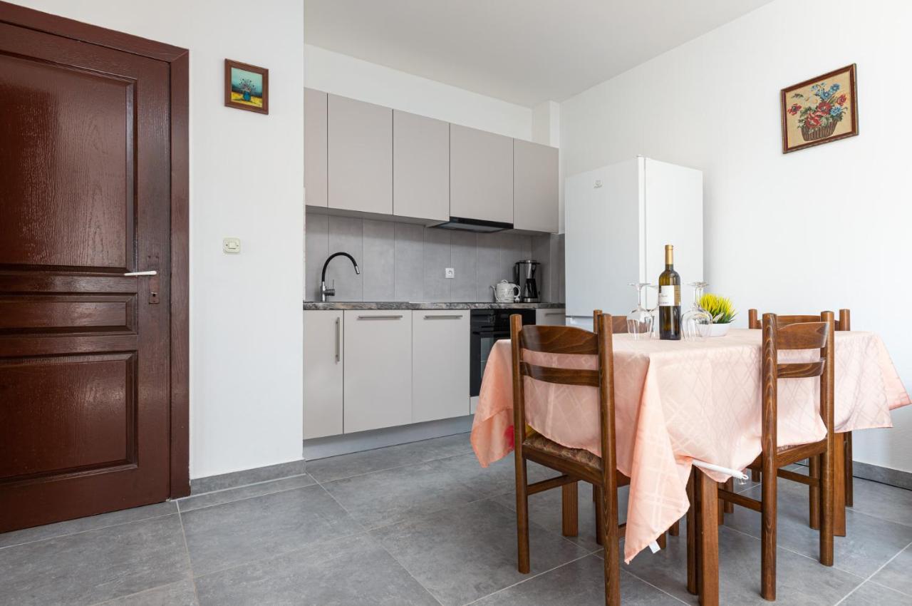 Medak Apartamento Poreč Exterior foto
